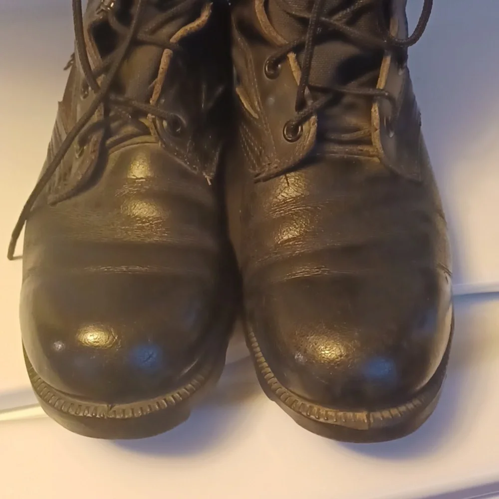 Combat boots black tactical boots men's size 5.5 women's size 7.5 milita…